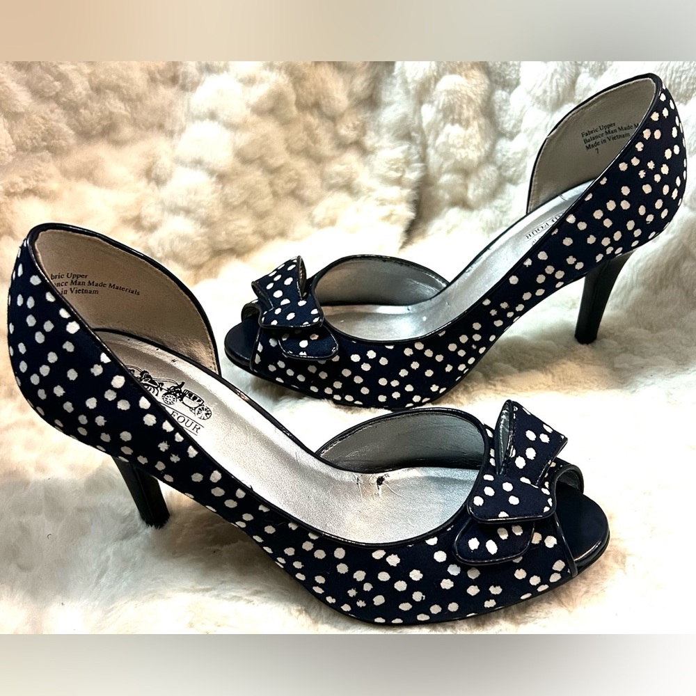Coach and Four Navy white Polka dot peep toe bow heels women’s size 7 - Picture 9 of 12